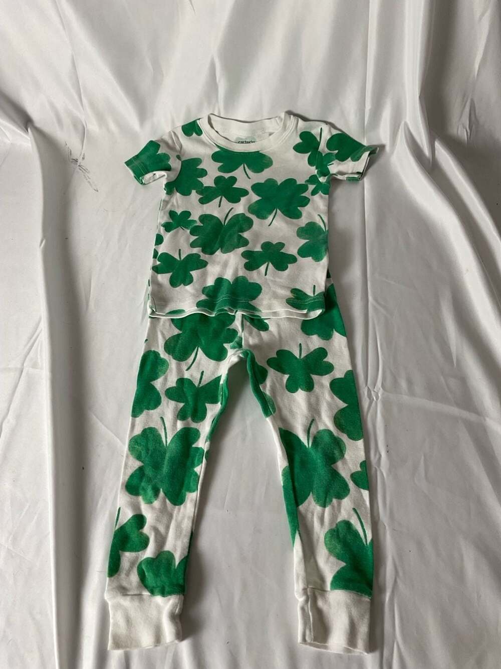 Carter's Pajama Set Size 24M Green